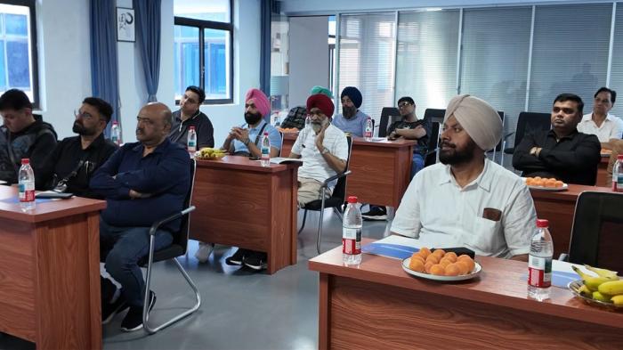 Nut Former Machine,Cold Forging Machine,Bolt Former Machine,Punch Pin,Mold and Dies,Wuxi Gongbu,Customized Fasteners,Automobile Fasteners